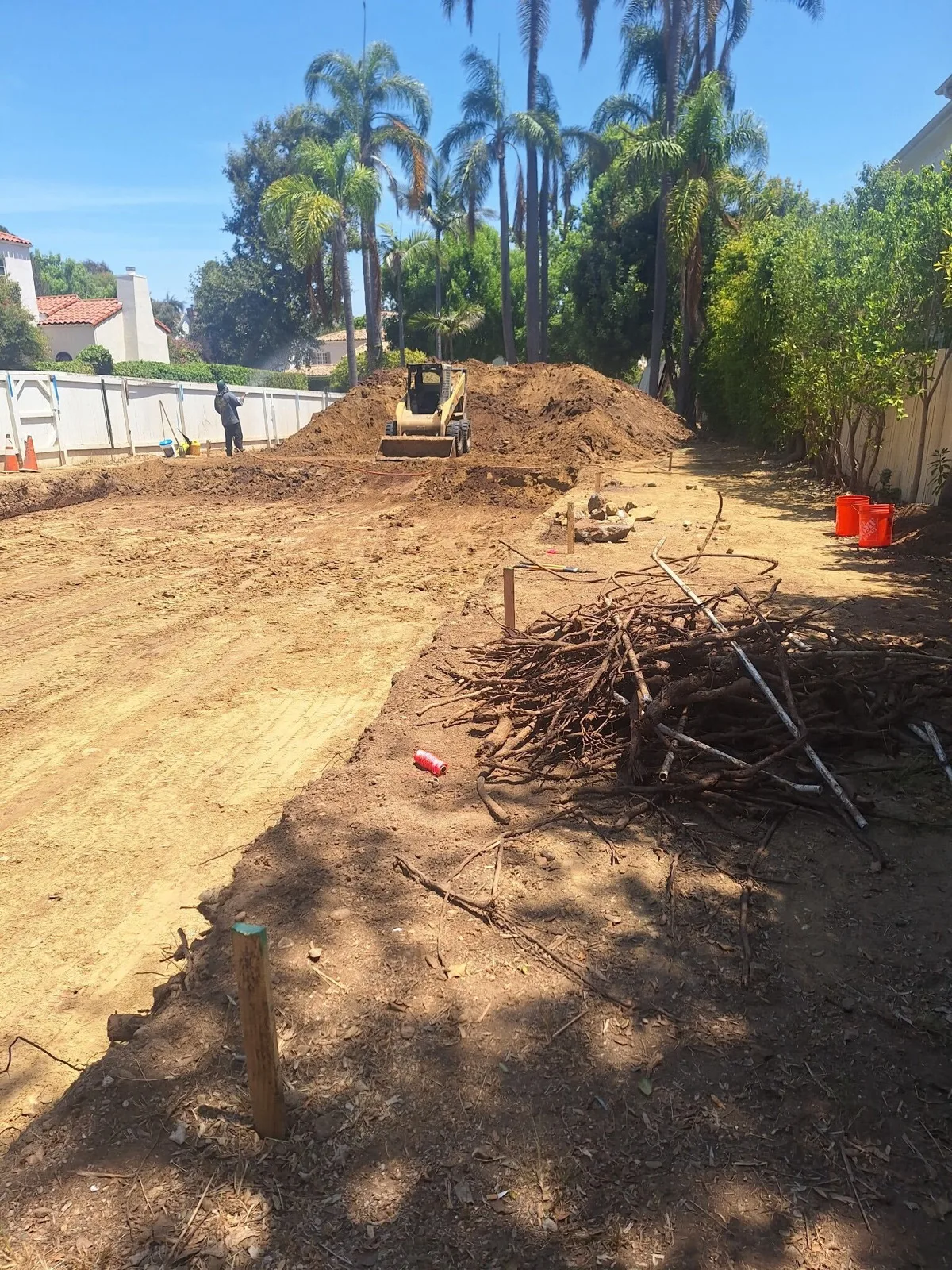 Lot Cleanup in Los Angeles, CA